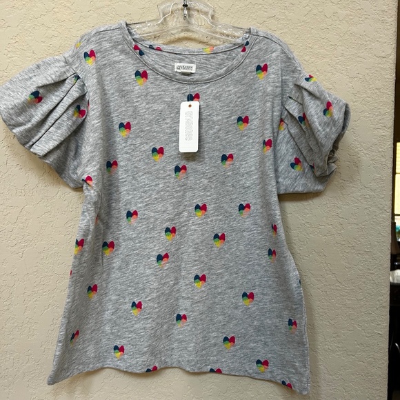 Gymboree Girls Gray Top with Multi-Colored hearts.Size L. NWT - Picture 1 of 6